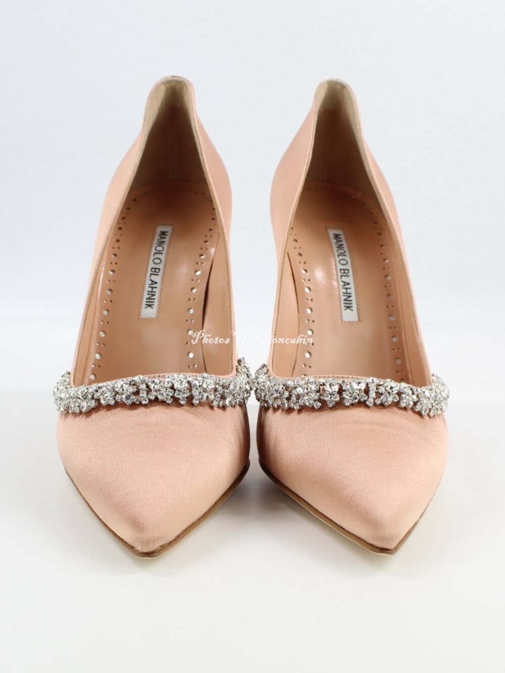 NEW MANOLO BLAHNIK Olarana 105 Crystal Embellished Satin Pumps, EU 40 - Picture 4 of 13